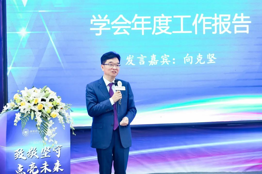 https://s1.res.jxfls.com/20201109/141568020.png
